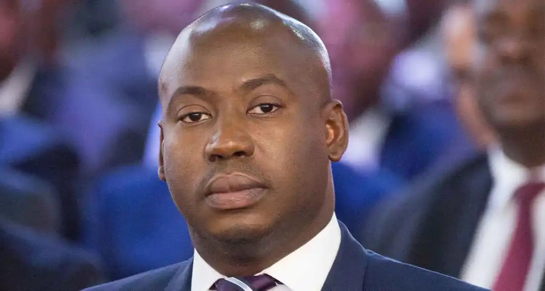 Image de Sport. Le ministre des Sports du Bénin, Oswald Homeky, a démissionné après avoir exprimé son soutien à une possible candidature d'Olivier Boco pour la présidentielle de 2026. Cette démission inattendue après 7 ans de service gouvernemental n'a pas encore été officiellement expliquée, mais des spéculations suggèrent que son soutien à Boco aurait pu provoquer cet incident. Quelles implications cette démission pourrait-elle avoir sur la politique et la stabilité au Bénin ?