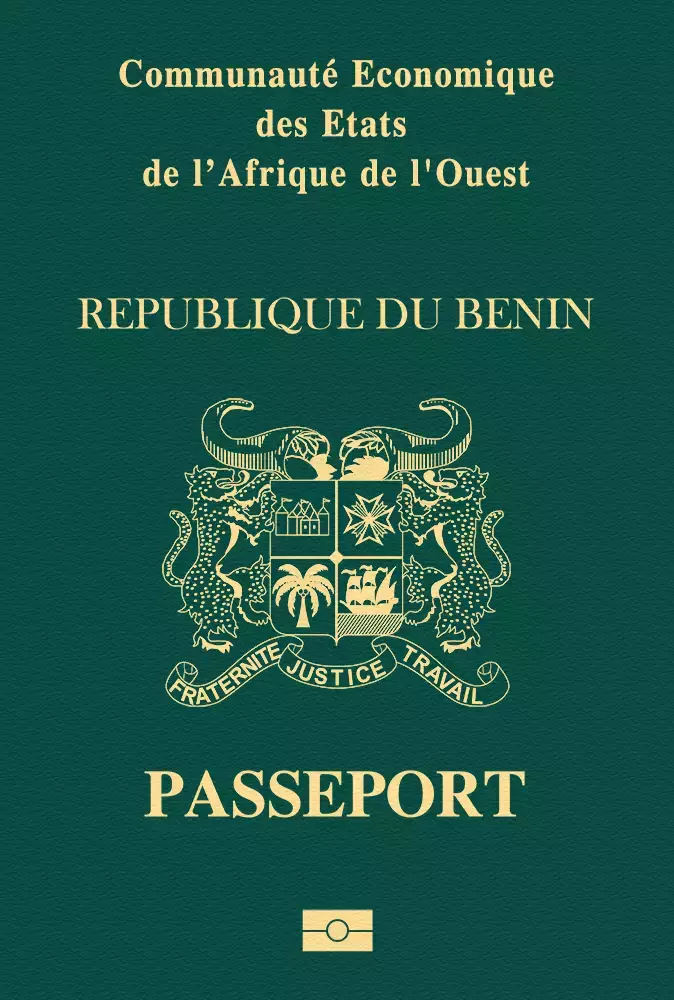 Image de Voyages. Les porteurs d'un passeport béninois ont la possibilité de voyager dans divers pays à travers le monde, chacun présentant des exigences de visa spécifiques. En tout, les détenteurs de passeports béninois bénéficient de l'accès à 62 destinations de voyage sans nécessité de visa. Voir ces destinations sur ce site En tant que citoyen béninois, vous pouvez effectivement voyager en Équateur sans visa pour des séjours touristiques de courte durée. La flexibilité offerte aux citoyens béninois résulte probablement de divers accords bilatéraux entre le Bénin et ces pays, permettant aux voyageurs de bénéficier d'une exemption de visa pour des séjours temporaires. Cette mesure simplifie considérablement les démarches administratives et facilite les déplacements internationaux des Béninois.